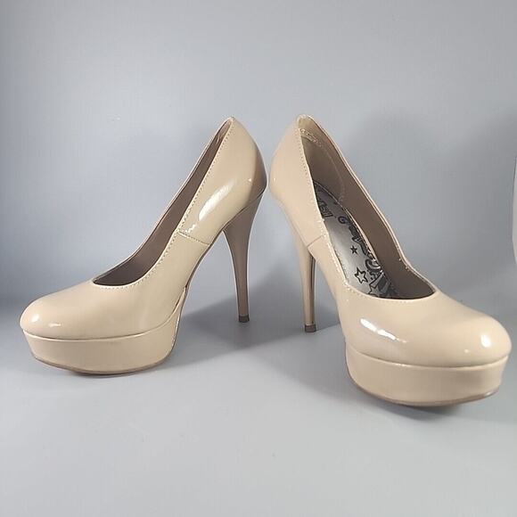 Brash Platform Spiked Stilettos - Tan - Size 7.5 BAD Girl Pumps - Picture 4 of 10